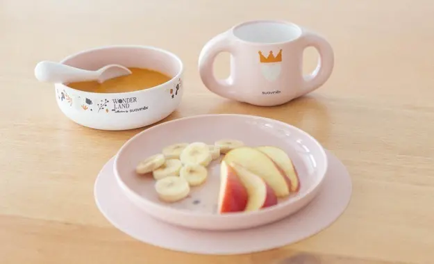 Diversificarea alimentară: cum alegi vesela și tacâmurile